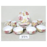 Coventry Porcelain Dinnerware Set (No Ship)