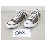 Converse Chuck Taylor All Star Shoes - 9 M / 11 W