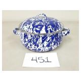 $58 Golden Rabbit Enamelware Small Dutch Oven