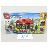 New Lego Creator Lakeside Lodge