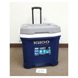 Igloo Maxcold Latitude Rolling 62Qt Cooler