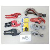 Plumbing Tools - Tubing / Pipe Cutters