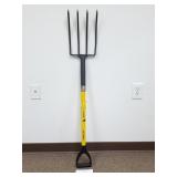Stanley D-Handle Garden Fork (No Ship)