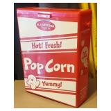 Disneyland Toontown El Capitoon Theater popcorn