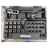 Universal hydraulic tube flaring set