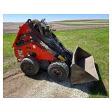 Thomas 25G mini skid steer