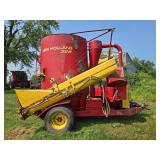 New Holland 358 grinder & mixer