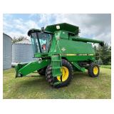 1997 John Deere 9400 Combine