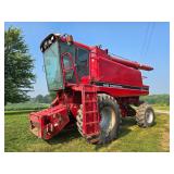 1990 Case IH 1660 combine