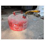 John Deere gas can