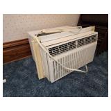 Window air conditioner