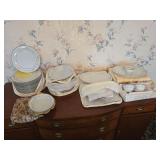 Vintage Floral Fine China Dinnerware Set