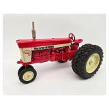 International 560 w/ duals