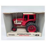 International 1468 w/ duals