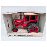 International 1566 w/ duals