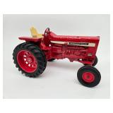 International 856