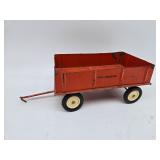 Allis Chalmers wagon