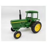 John Deere 4430