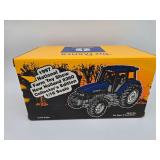 New Holland 8260 - 1997 Farm Toy Show