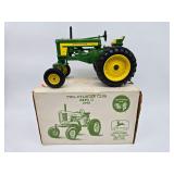 John Deere 720 - Two-Cylinder Club