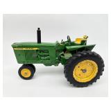 John Deere 3010