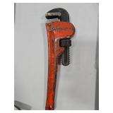 Snap-on pipe wrench