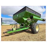 Brent 674 Grain Cart