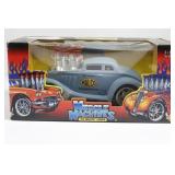 Muscle Machines 1/18 33 Willys Coupe Malco