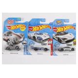 (3) Hot Wheels Exoctic Lot Posche McLaren