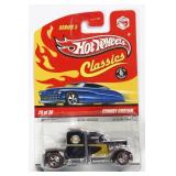 Hot Wheels Classics Convoy Custom Semi Truck