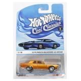 Hot Wheels Cool Classics Spectrafrost 63 Plymouth