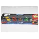 Muscle Machines 1/64 5 Pack 2001 Christmas Cars