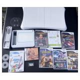 Vintage Video Games Lot - Wii - Nintendo DS
