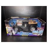 1/18 Muscle Machines Too Cool 29 Pick Up