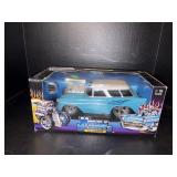 1/18 Muscle Machines Too Cool 55 Nomad