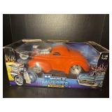 1/18 Muscle Machines Too Cool 41 Willys Coupe