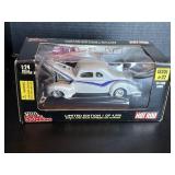 1/24 Racing Champions 40 Ford Coupe