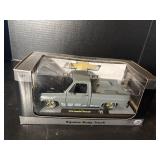 1/24 M2 Machines 1979 Chevy Silverado Square Body