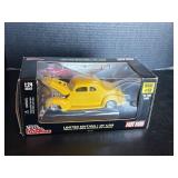 1/24 Racing Champions 40 Ford Coupe