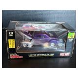 1/24 Racing Champions  40 Ford Coupe