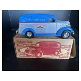Ertl 1938 Chevy Panel Truck Bank