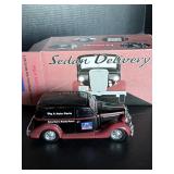 1/24 BIG A AUTO PARTS 1935 Sedan Delivery