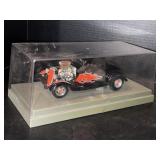 1/18 - 1934 Custom Rod w/ Acrylic Case