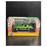 1/64 M2 Machines Auto Drivers 1966 Corvette