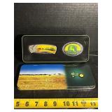 John Deere Pocket Knife / Belt Buckle Set