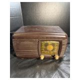 Vintage Zenith Radio - Model 5-D-610