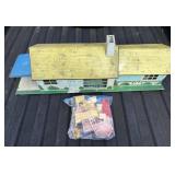 Vintage Marx Tin Litho Toy Doll House