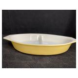 YELLOW PYREX DIVIDED 1.5 QT. BAKING DISH