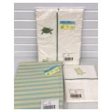 QUEEN SIZE TURTLE BEDDING NOS FITTED & TOP SHEET