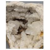 QUARTZ CRYSTAL GEODE